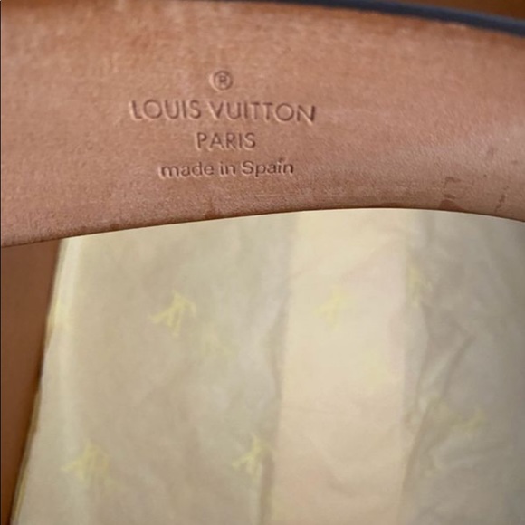 🔥🔥💯 LOUIS VUITTON
Monogram Canvas Square Belt - Picture 8 of 16